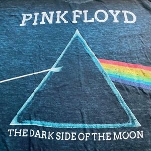 pink floyd // dark side moon tee sz L